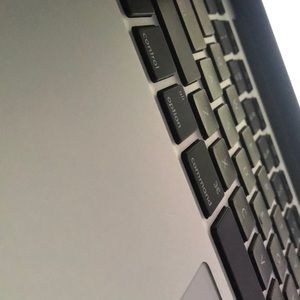 Meet your Posher, Dalia